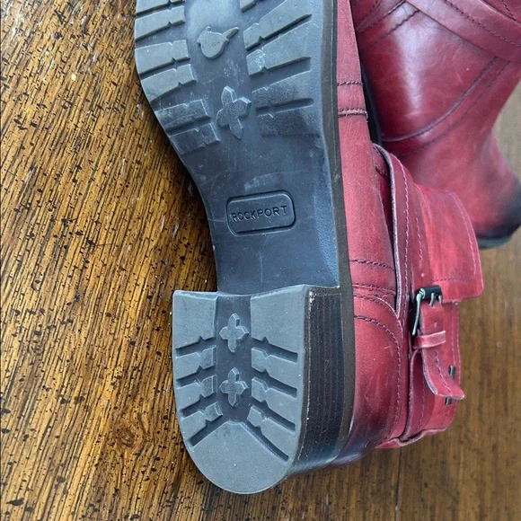 Rockport Burgundy Leather Ankle EUC Booties  Size 8.5 Med Hydro Shield - Picture 5 of 6